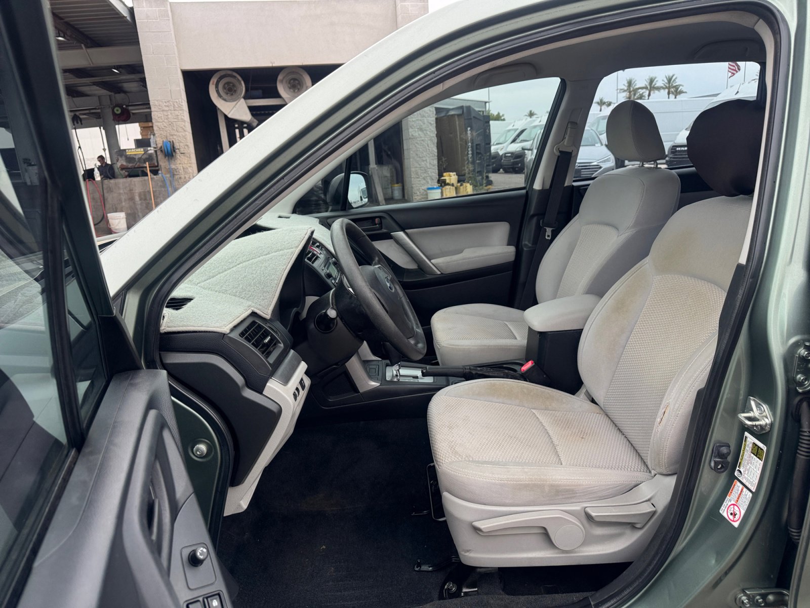 Used 2014 Subaru Forester 2.5i AWD/4WD image 9