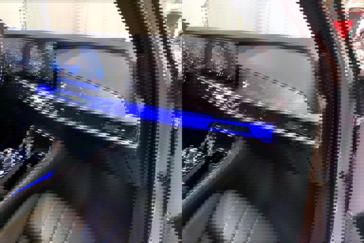 Certified 2023 BMW 760i xDrive AWD/4WD image 18