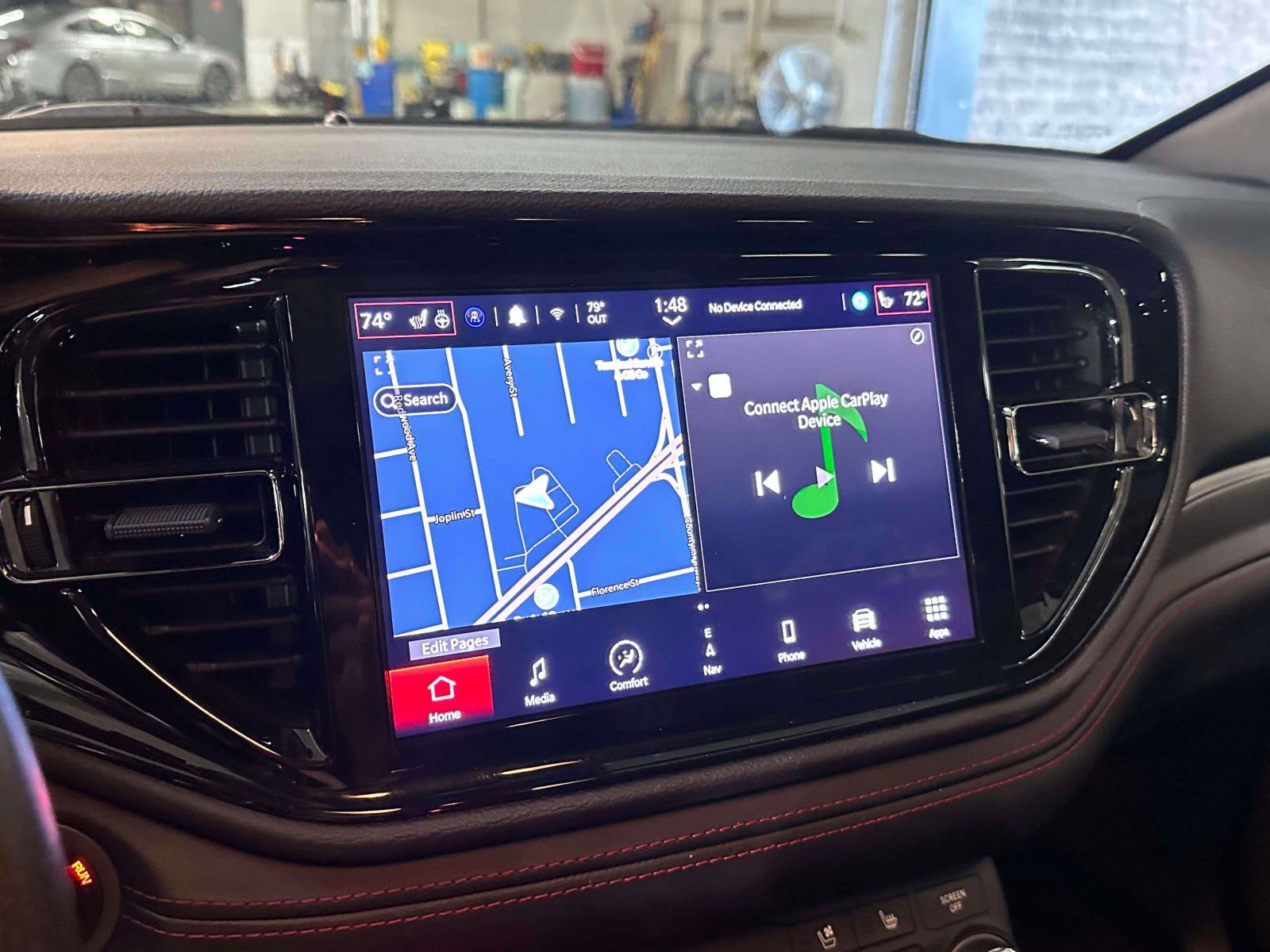 Used 2024 Dodge Durango GT image 25