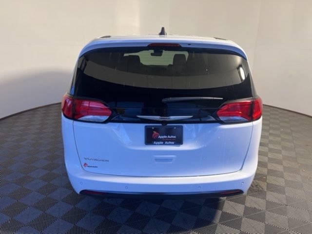 New 2026 Chrysler Voyager LX FWD image 28