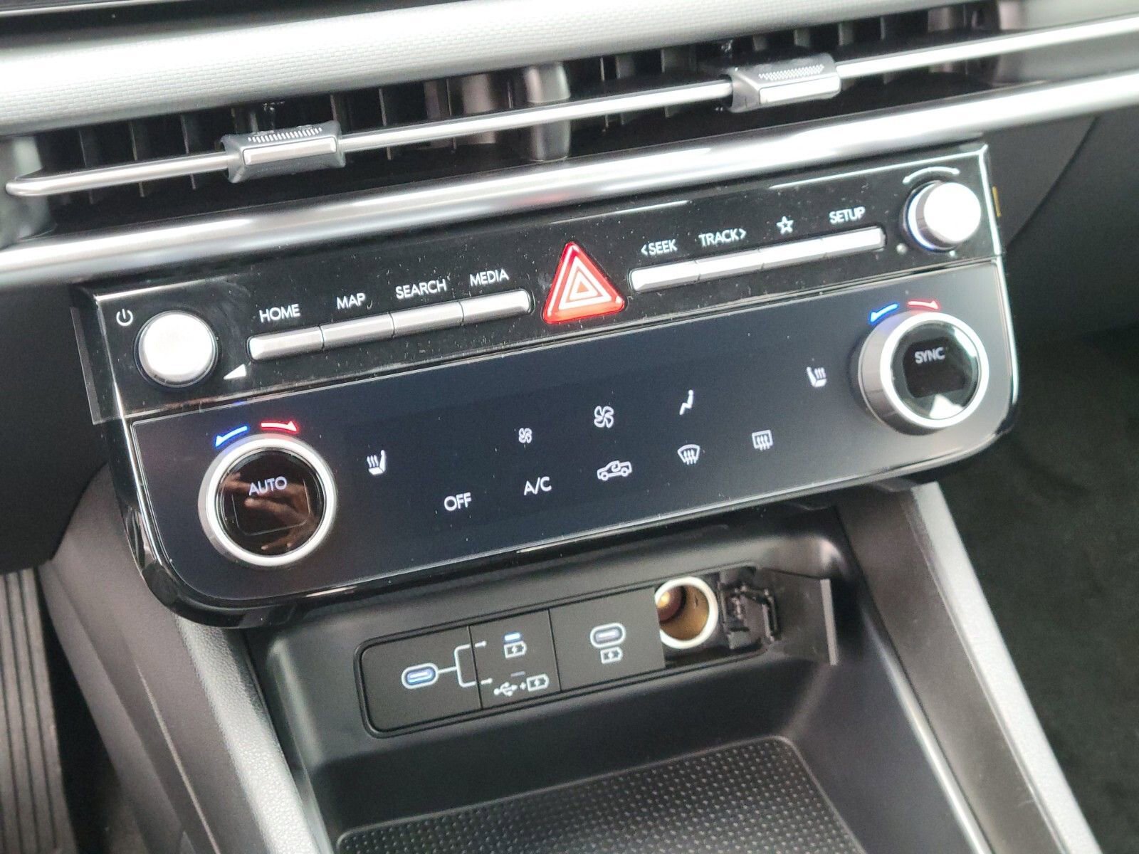 New 2026 Hyundai Santa Cruz SEL image 16