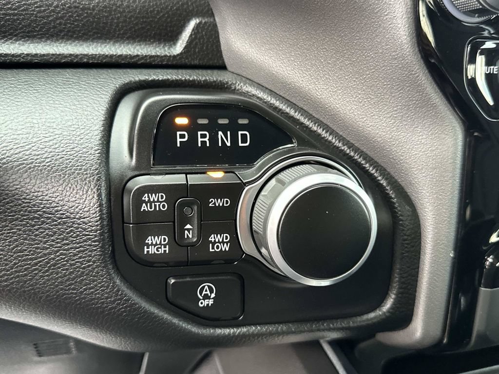 Used 2024 RAM 1500 Big Horn AWD/4WD image 15