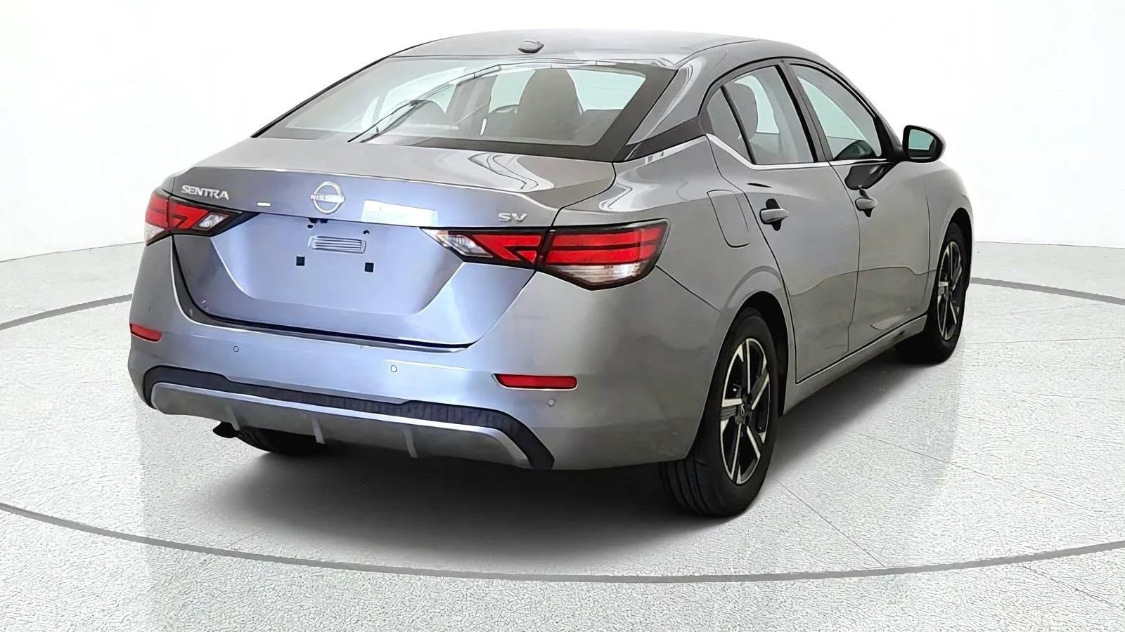 Used 2024 Nissan Sentra SV FWD image 8