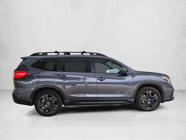 Used 2025 Subaru Ascent Onyx Edition AWD/4WD image 4
