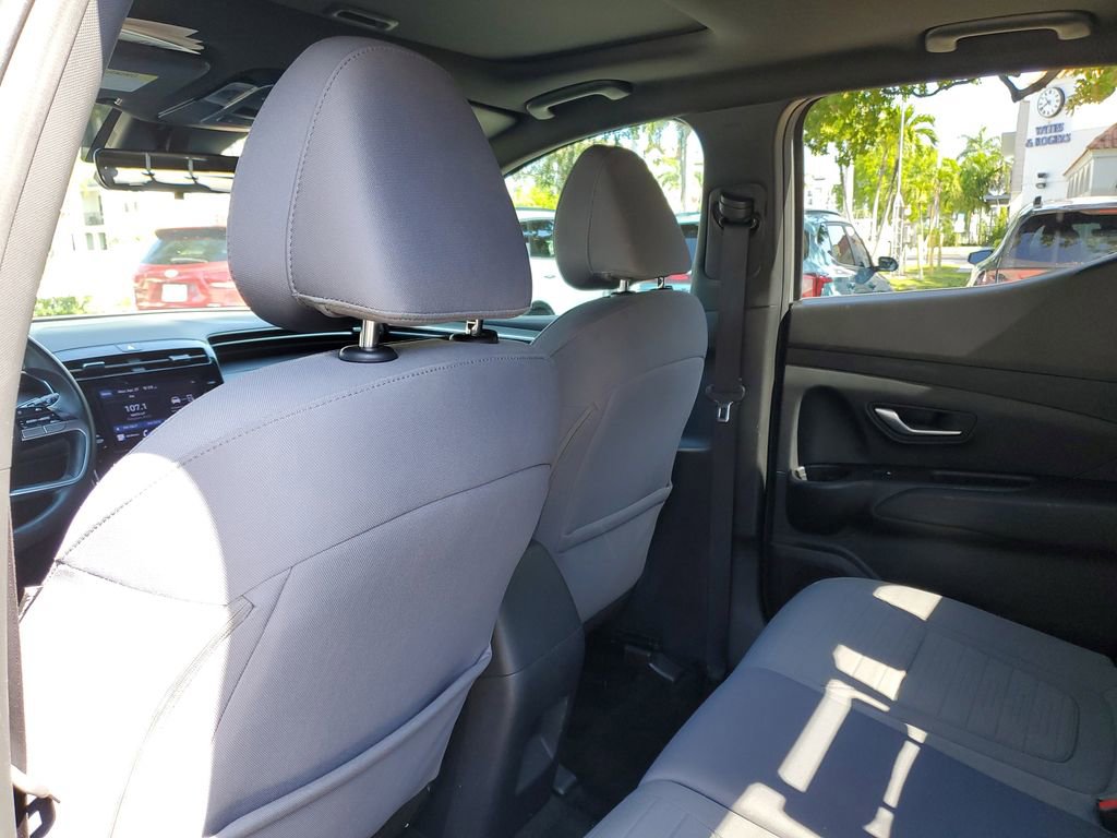 Used 2022 Hyundai Santa Cruz SEL w/ Activity Package FWD image 12