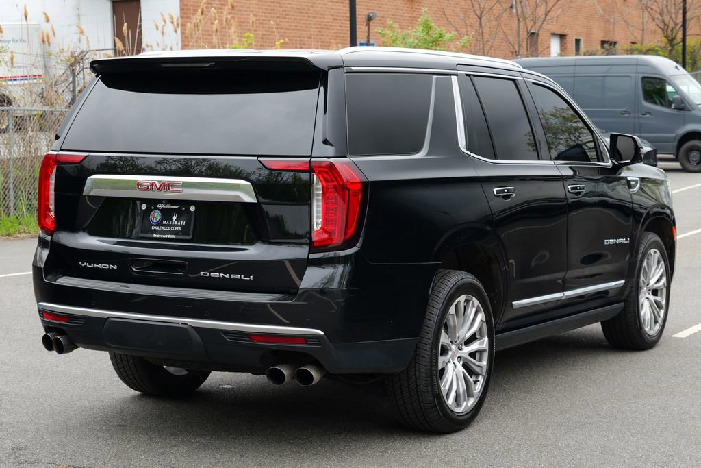 Used 2022 GMC Yukon Denali AWD/4WD image 7