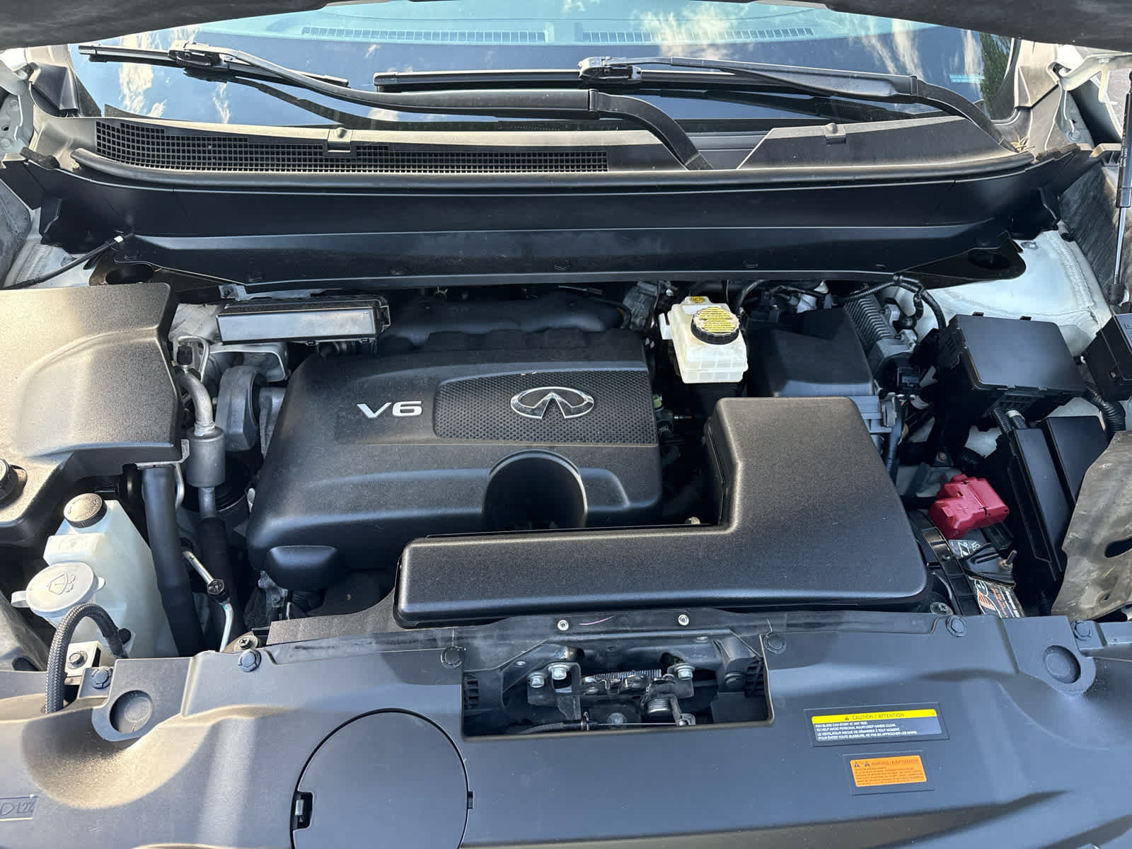 Used 2017 INFINITI QX60 Luxe w/ Premium Plus Package AWD/4WD image 19
