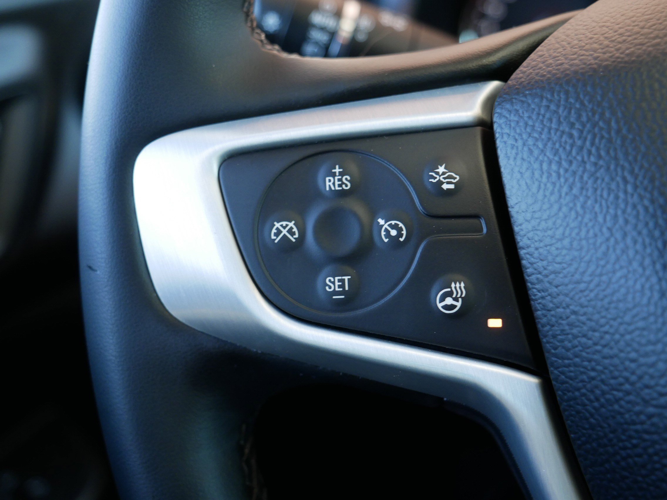 Certified 2023 GMC Acadia SLT w/ Elevation Edition image 28