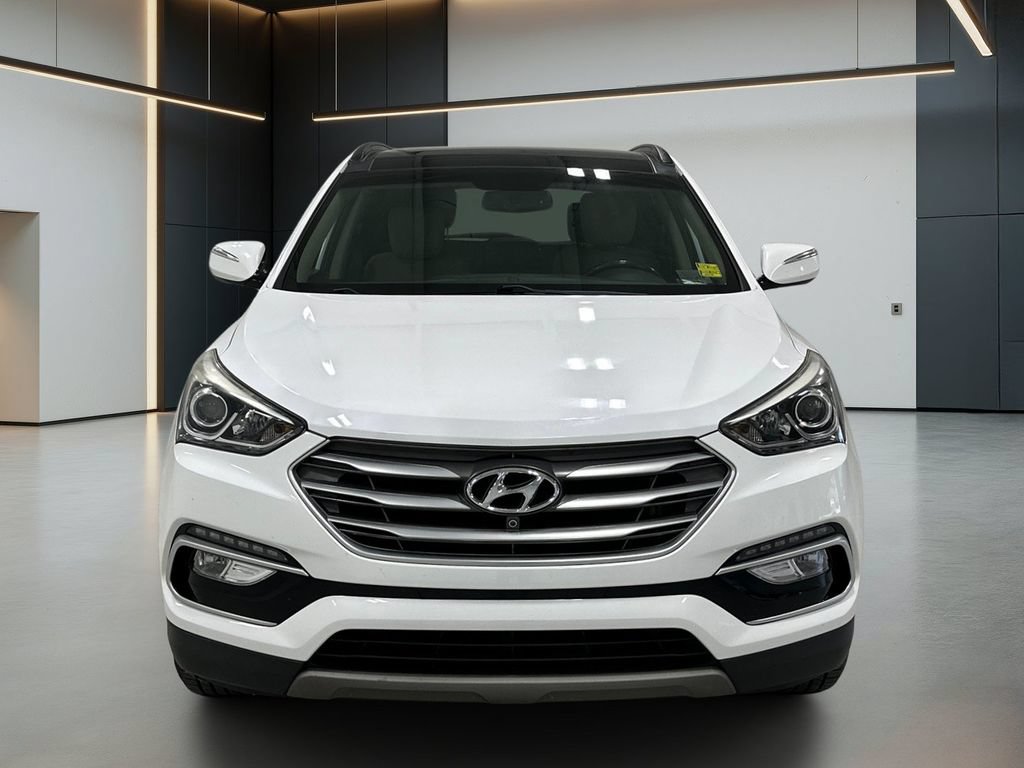 Used 2018 Hyundai Santa Fe Sport w/ 2.4L Tech Package 04 FWD image 9