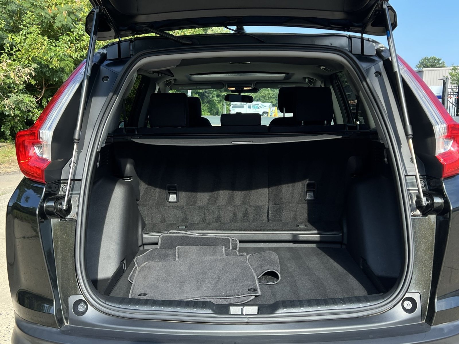 Used 2018 Honda CR-V EX image 33
