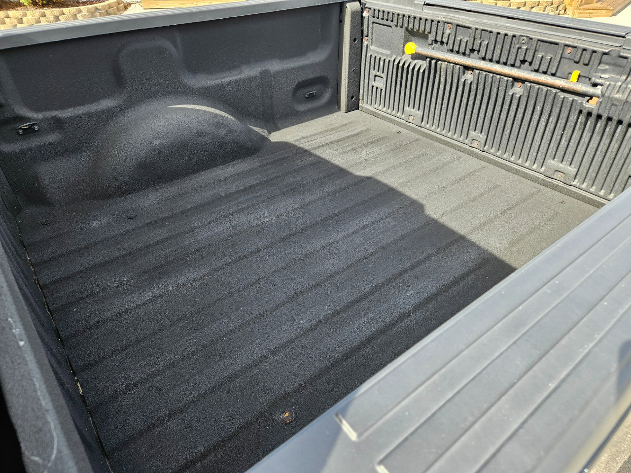 Used 2014 Ford F150 FX4 w/ Equipment Group 402A Luxury image 11