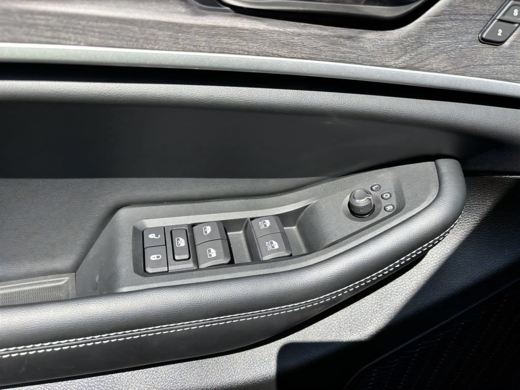 New 2025 Jeep Grand Cherokee Limited w/ Black Appearance Package AWD/4WD image 27