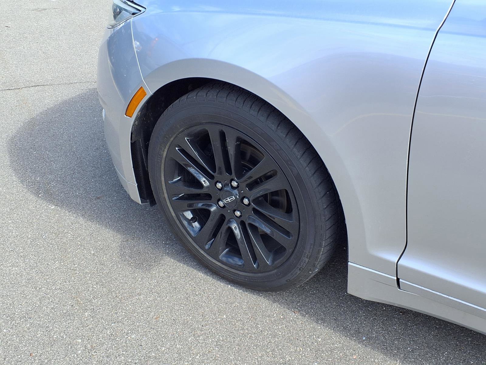 Used 2013 Lincoln MKZ Base image 26