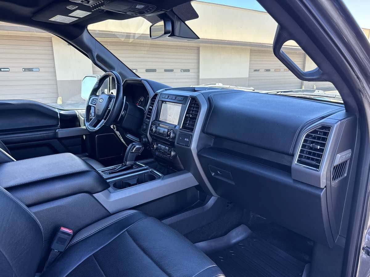 Used 2018 Ford F150 Raptor w/ Equipment Group 802A Luxury AWD/4WD image 21