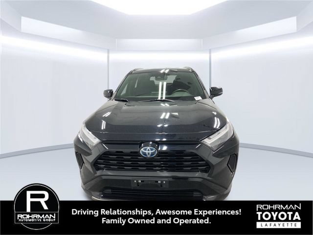 Used 2022 Toyota RAV4 SE w/ SE Grade Weather Package AWD/4WD image 10