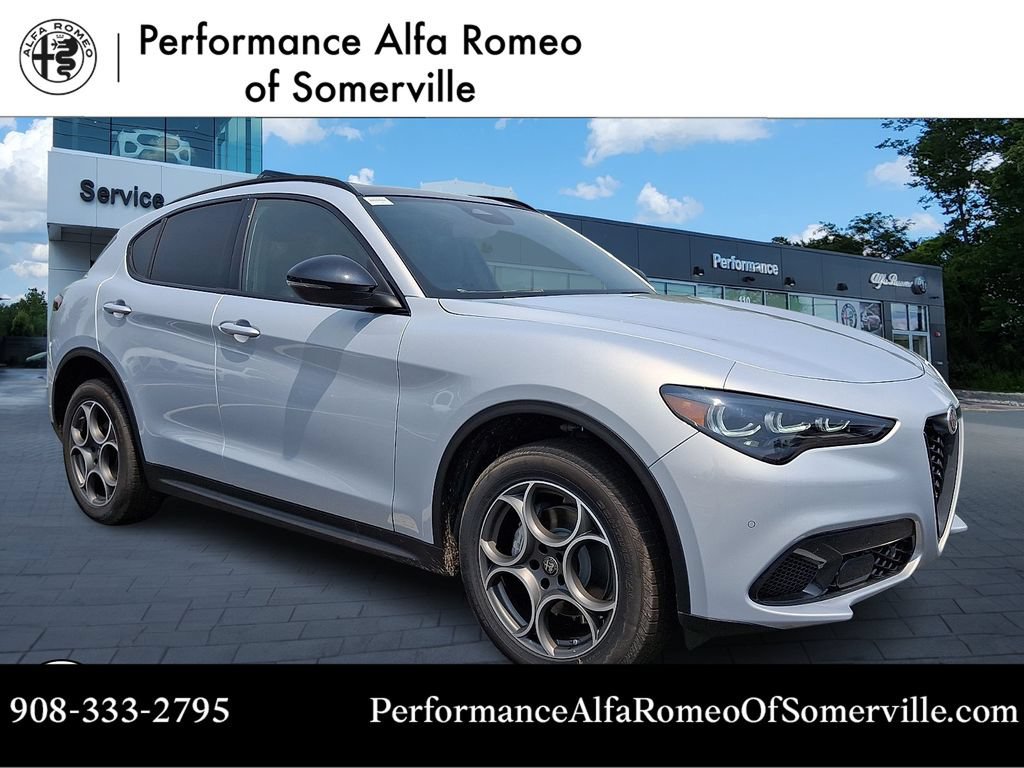 New 2026 Alfa Romeo Stelvio Sprint AWD/4WD image 1