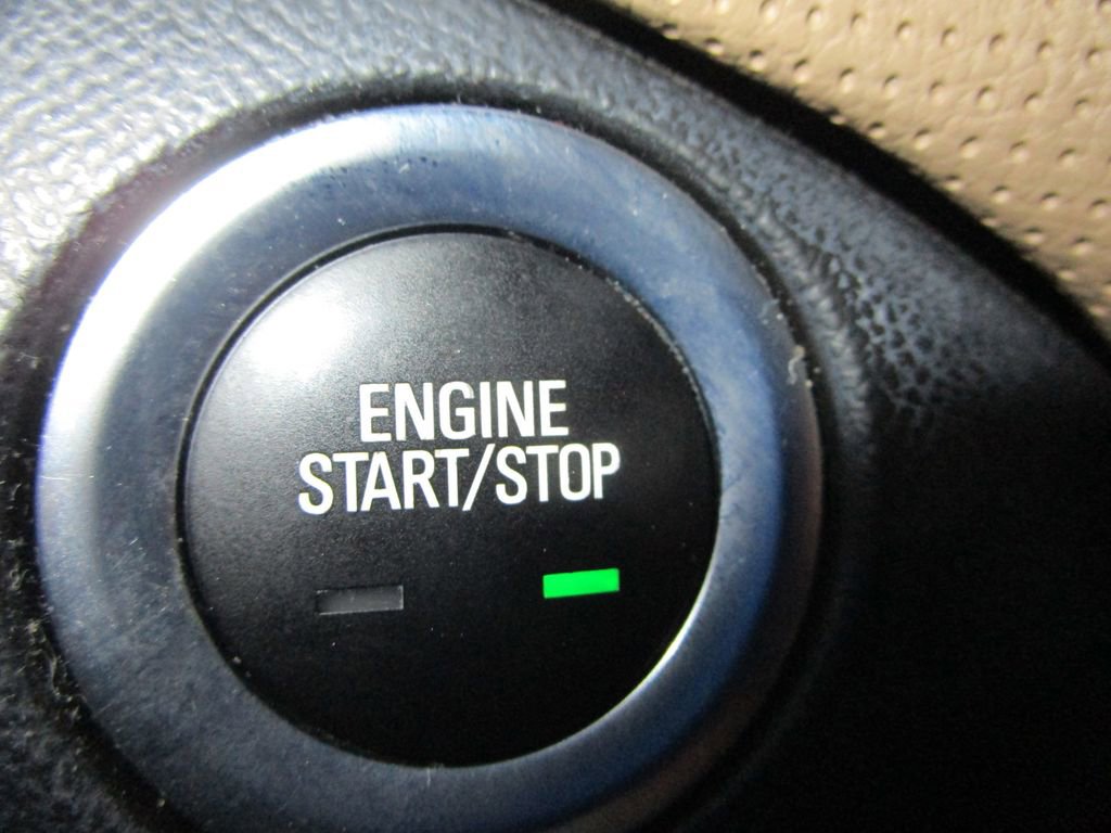 Used 2022 Chevrolet Equinox Premier image 30