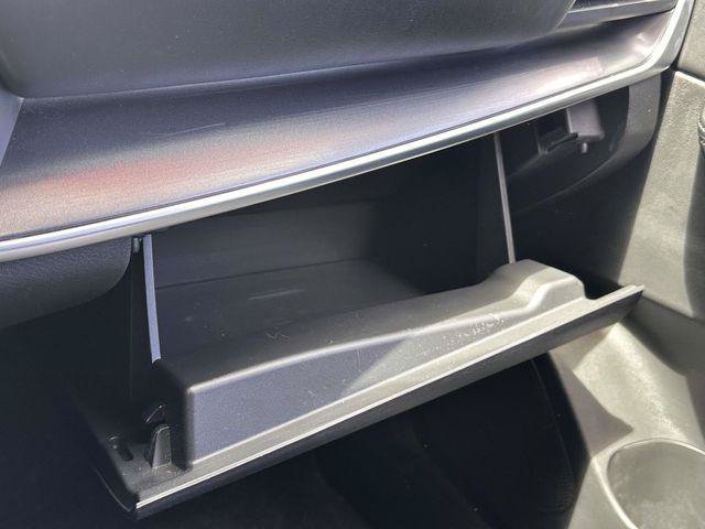 Used 2024 Nissan Rogue SV AWD/4WD image 26