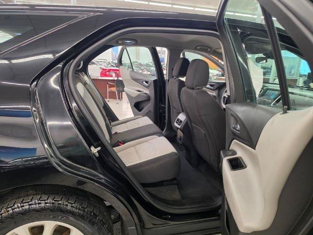 Used 2018 Chevrolet Equinox LS FWD image 11