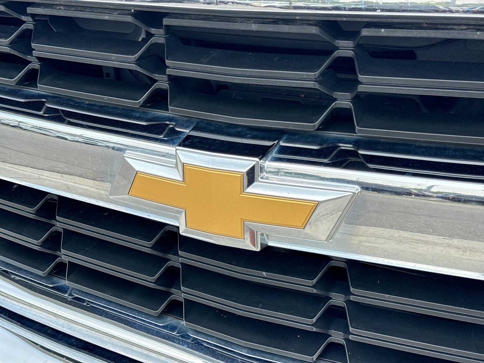 Used 2017 Chevrolet Silverado 1500 LT w/ All Star Edition AWD/4WD image 11