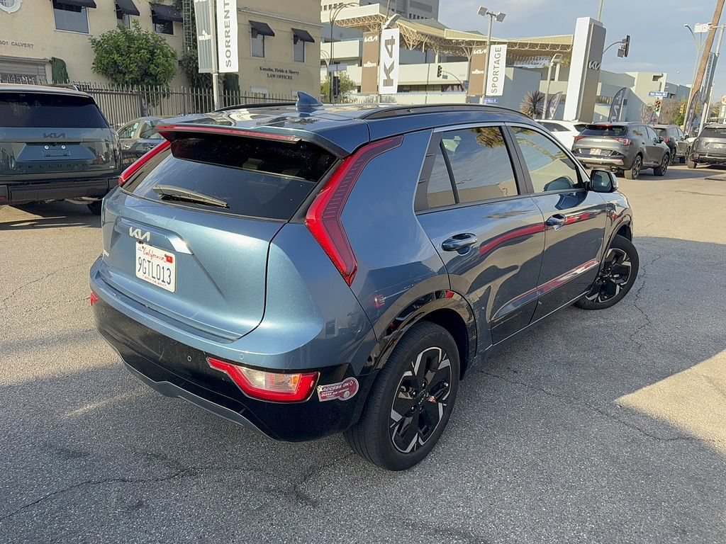 Used 2023 Kia Niro Wind FWD image 6