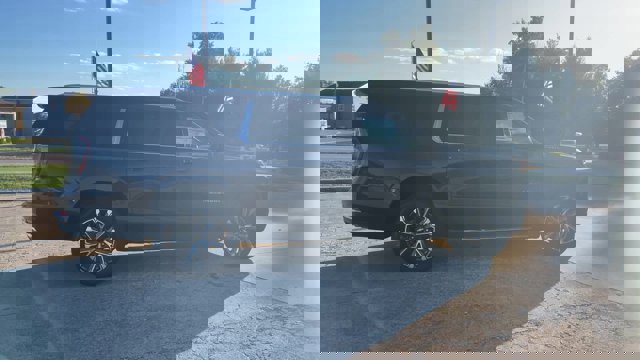 New 2026 Chevrolet Suburban High Country w/ Sun And Tow Package image 9