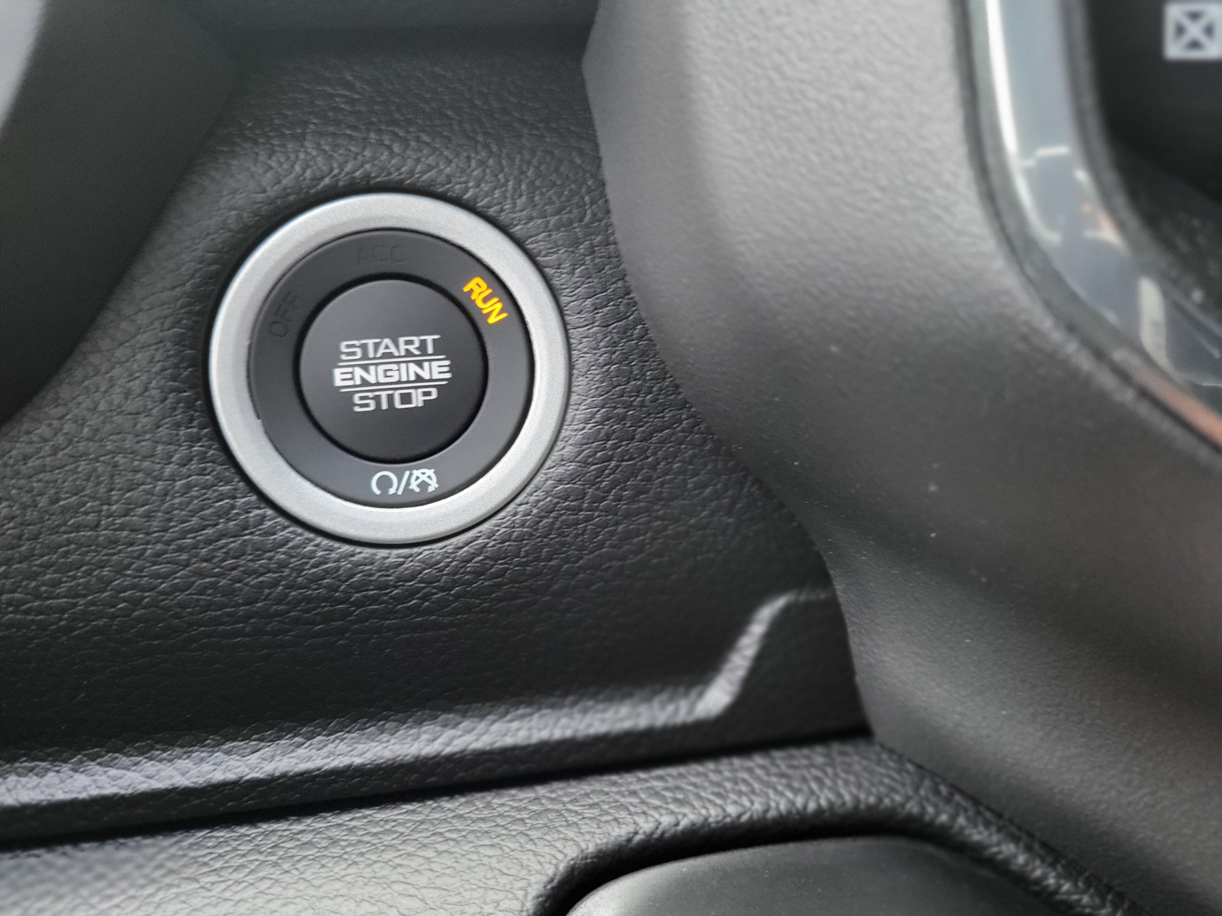 Used 2022 RAM 1500 Laramie w/ Sport Appearance Package AWD/4WD image 25