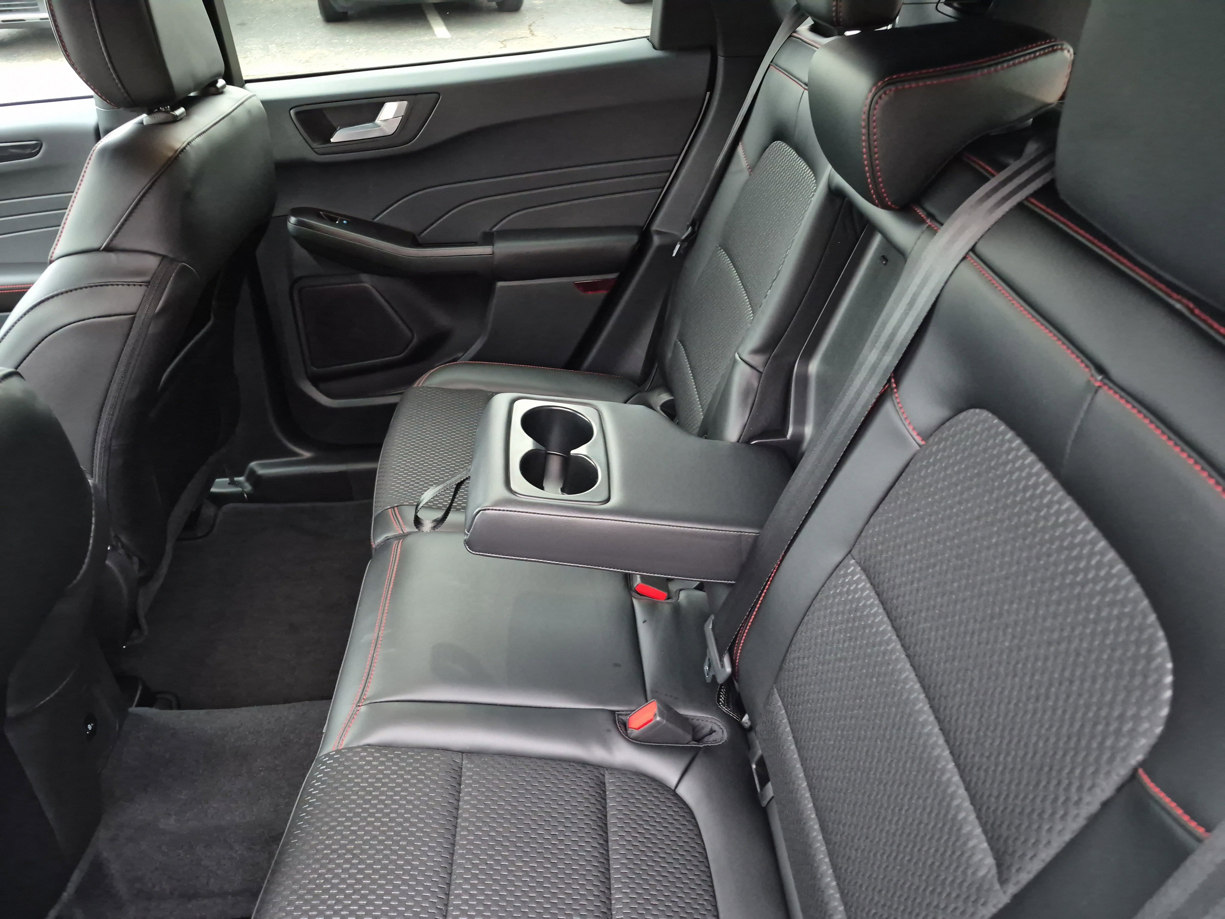 New 2026 Ford Escape ST-Line w/ Tech Pack #1 image 16