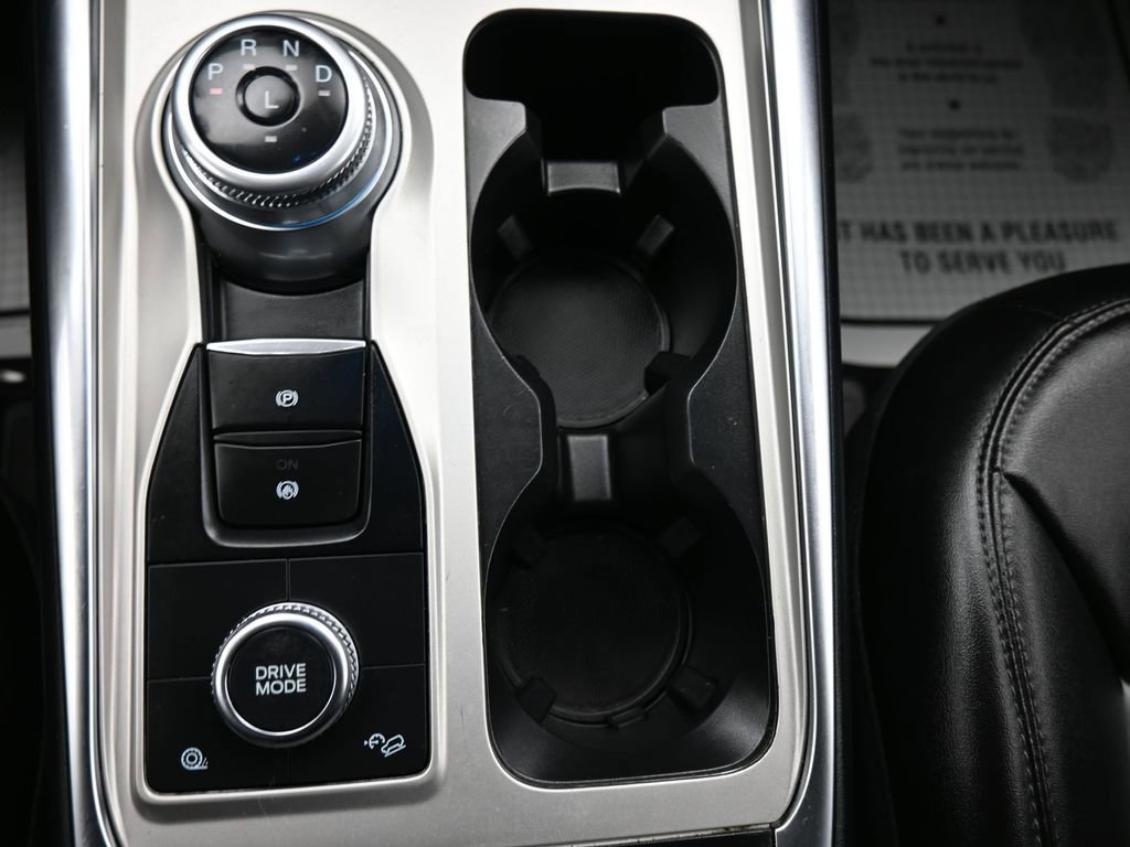Used 2022 Ford Explorer XLT w/ Equipment Group 202A image 35