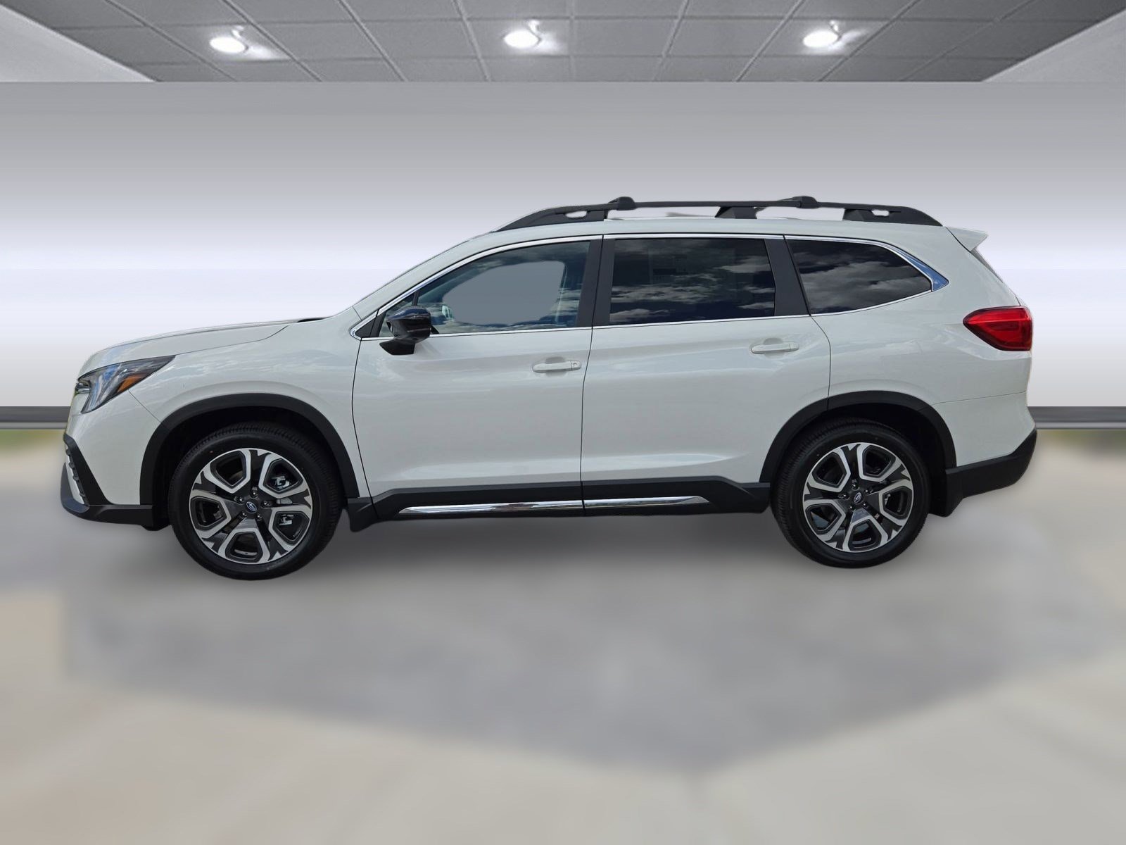 New 2025 Subaru Ascent Limited image 2