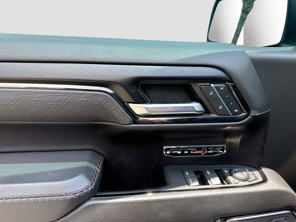 Used 2023 GMC Sierra 1500 AT4X AWD/4WD image 9