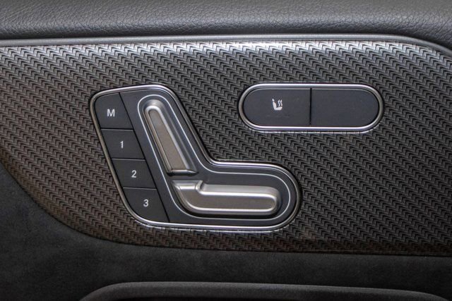Certified 2023 Mercedes-Benz GLB 250 4MATIC image 14
