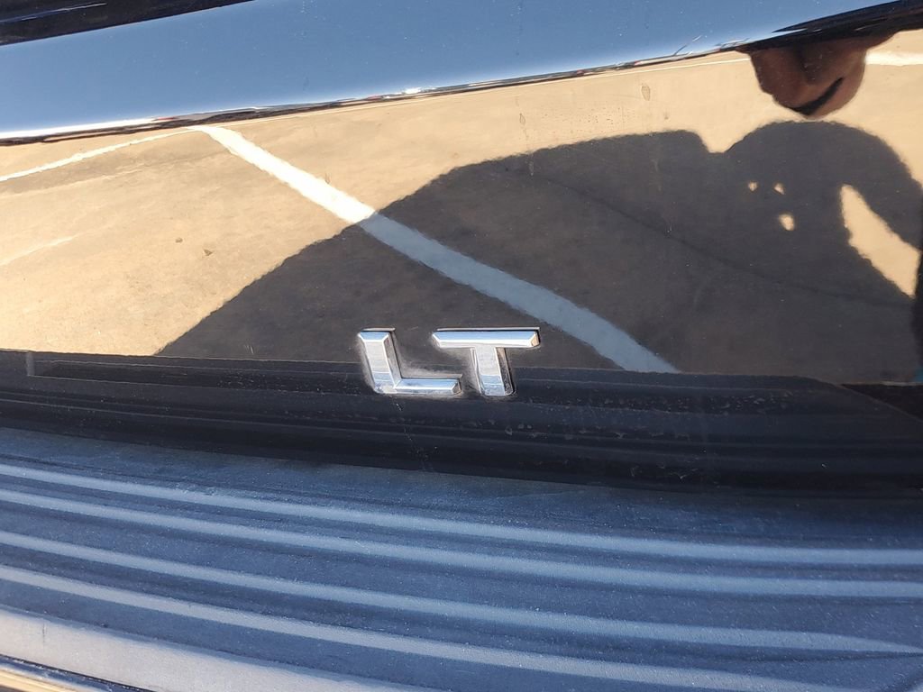 Used 2024 Chevrolet Tahoe LT image 5