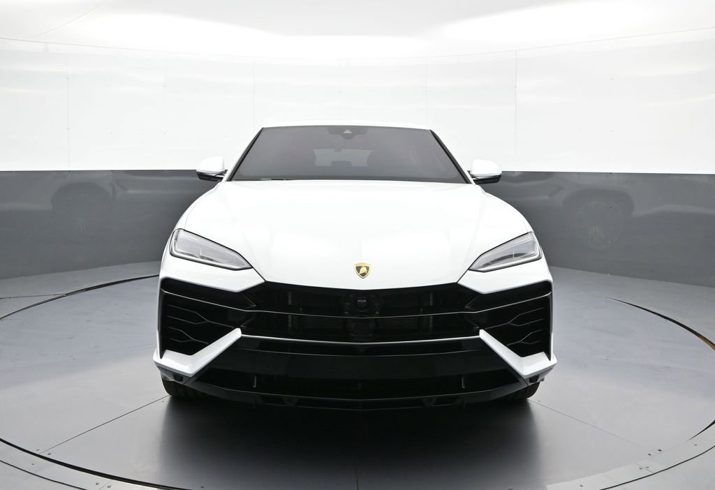 Used 2025 Lamborghini Urus SE AWD/4WD image 2