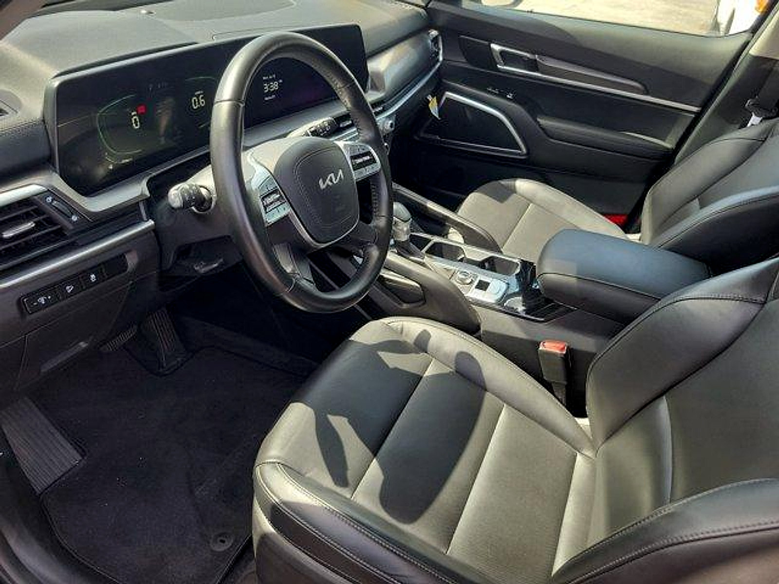 Used 2023 Kia Telluride S AWD/4WD image 19