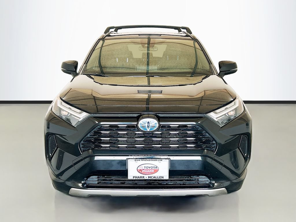 Used 2023 Toyota RAV4 SE AWD/4WD image 2