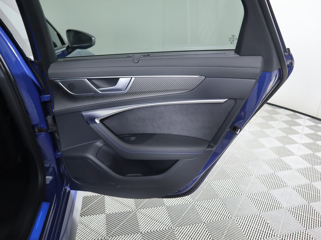 New 2025 Audi RS 6 performance image 29