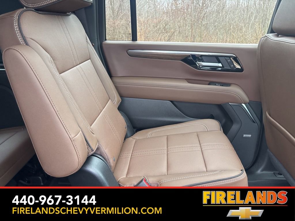 New 2026 Chevrolet Suburban High Country image 48