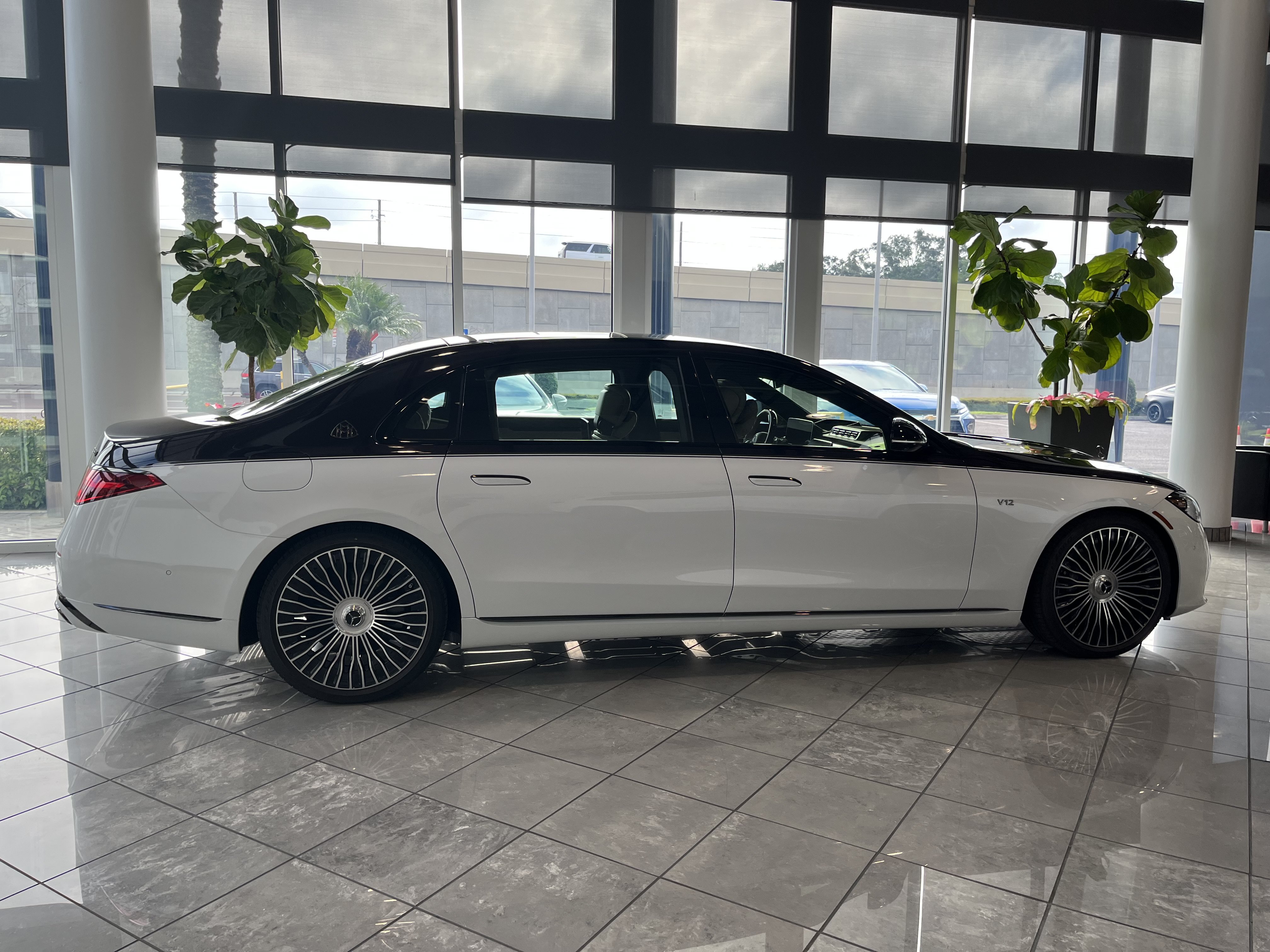 New 2025 Mercedes-Benz Maybach S 680 4MATIC image 2