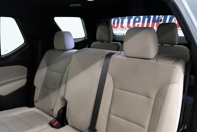 Used 2023 Chevrolet Traverse LS w/ Safety Package image 17