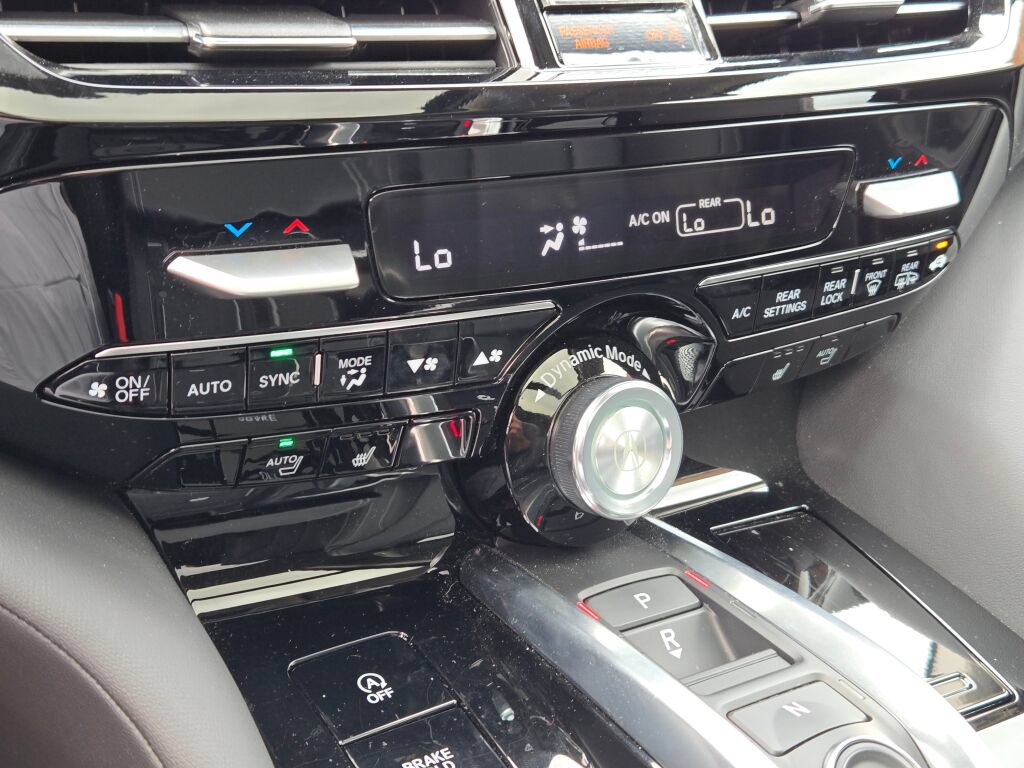 Used 2026 Acura MDX w/ Technology Package AWD/4WD image 41