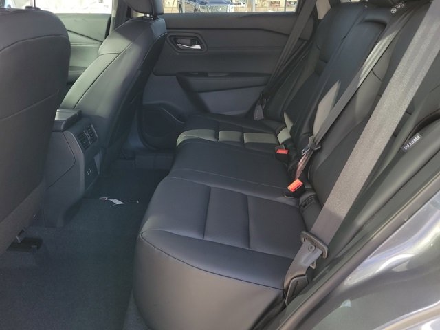 New 2026 Nissan Rogue SV image 7