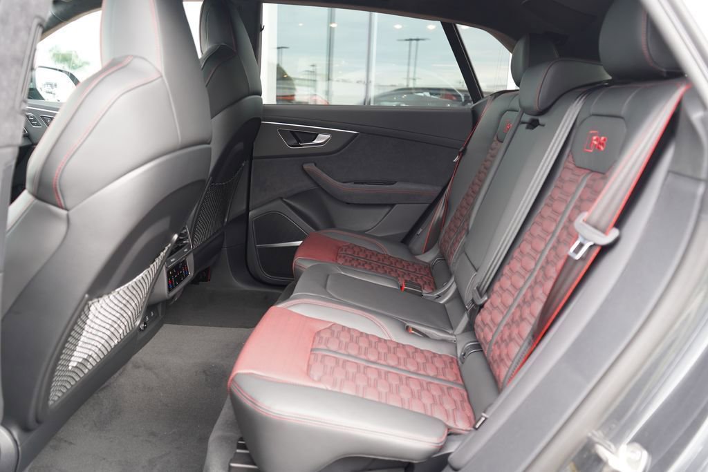 New 2026 Audi RS Q8 performance image 7