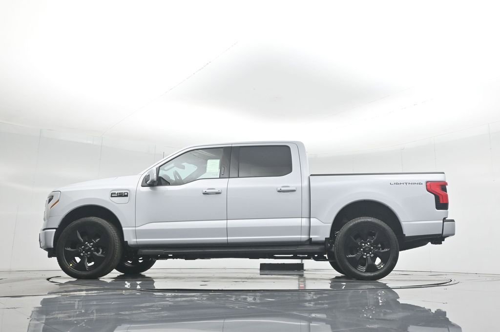 New 2025 Ford F150 Lightning Platinum w/ Dark Elements Package image 61