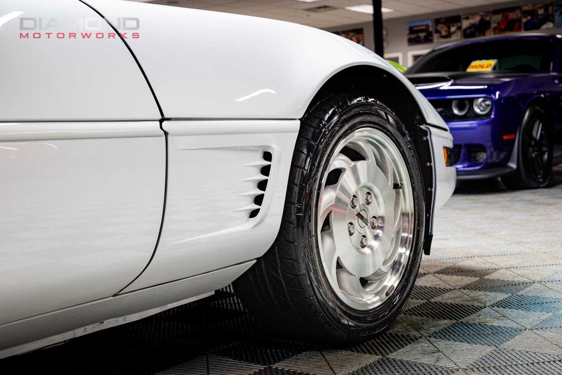 Used 1995 Chevrolet Corvette Coupe image 45