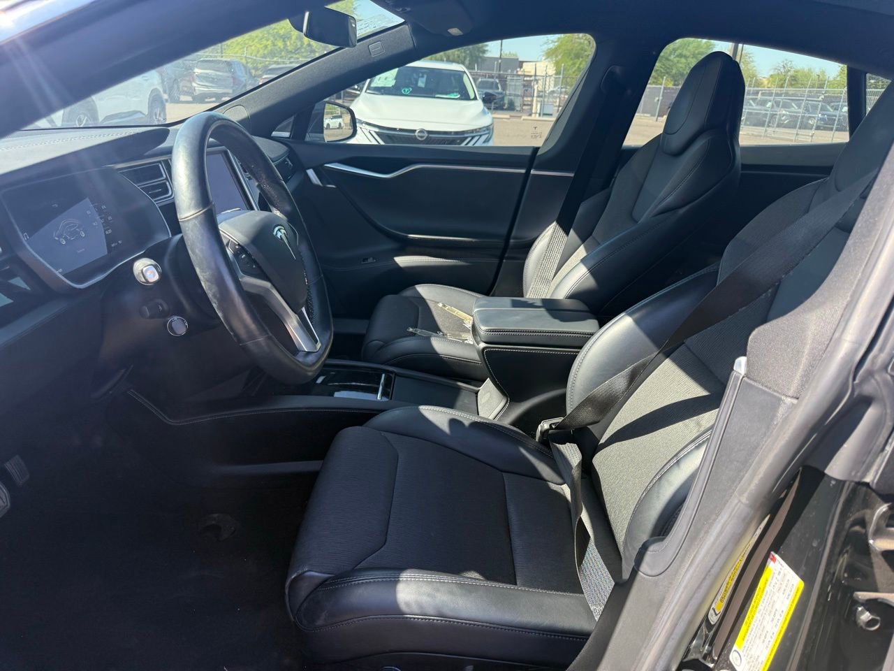 Used 2017 Tesla Model S 60 RWD image 11