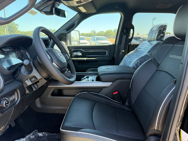 New 2026 RAM 3500 Laramie w/ Night Edition AWD/4WD image 15