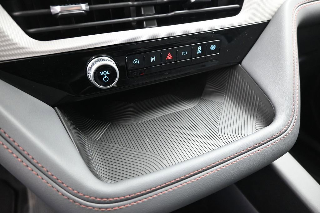 New 2026 Ford Explorer Active RWD image 16