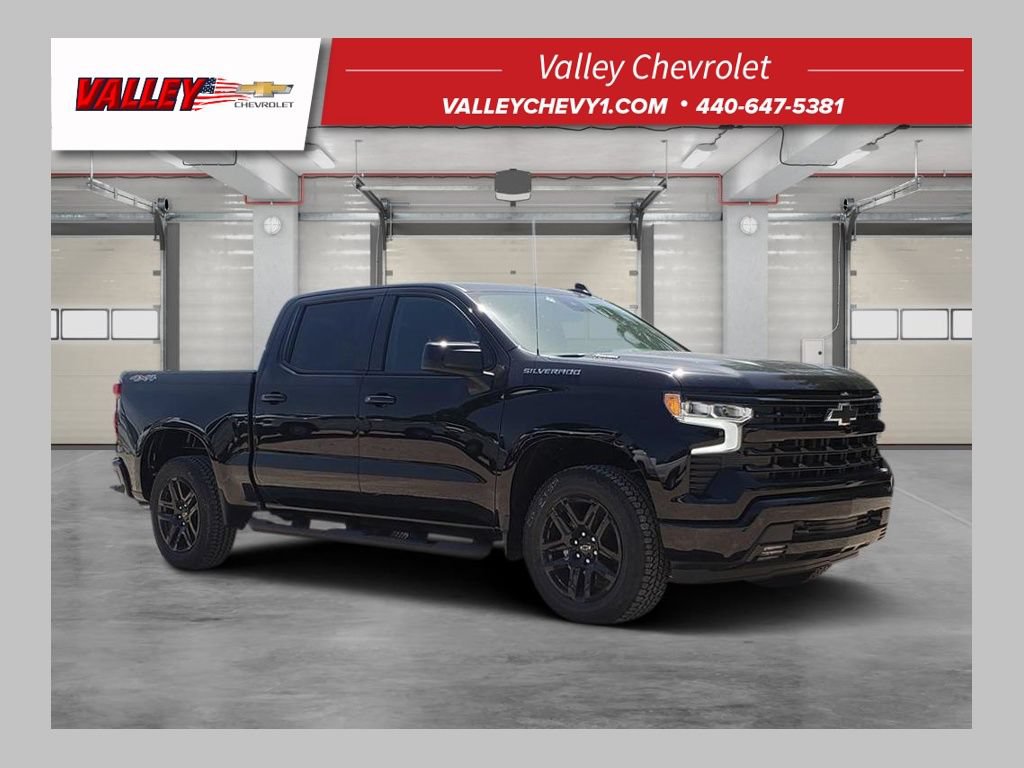 New 2026 Chevrolet Silverado 1500 RST w/ RST Select Package AWD/4WD image 1