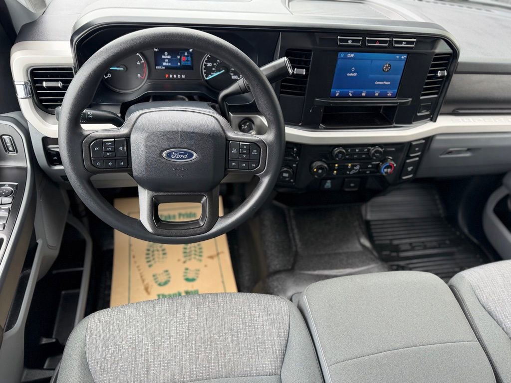 Used 2024 Ford F350 XLT image 14